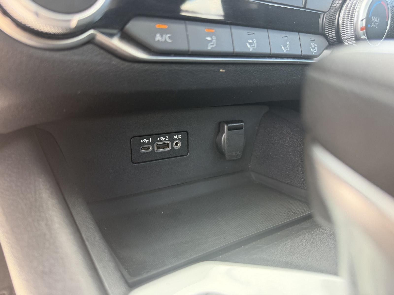 Used 2025 Scarlet Ember Nissan SV image 25