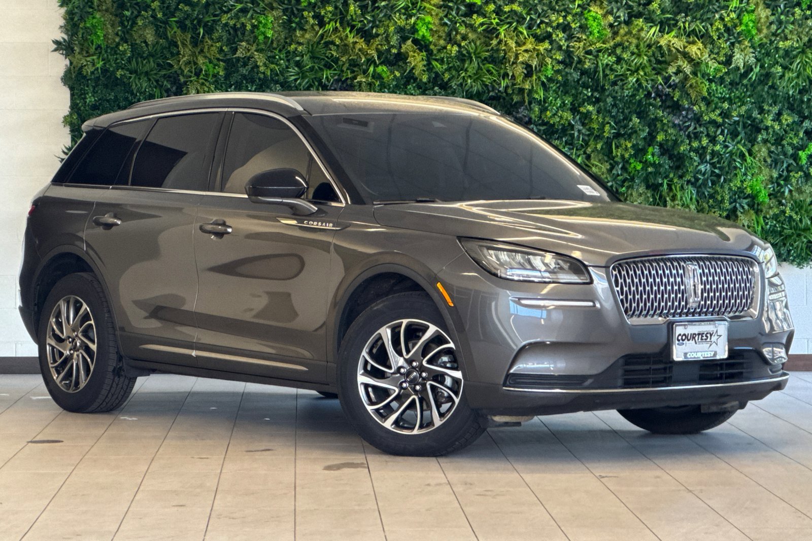 2021 Lincoln Corsair Base