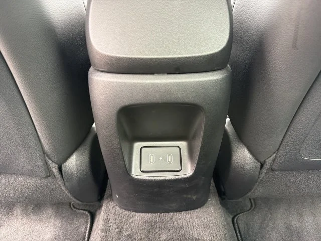 Used 2025 White Hyundai Limited image 41