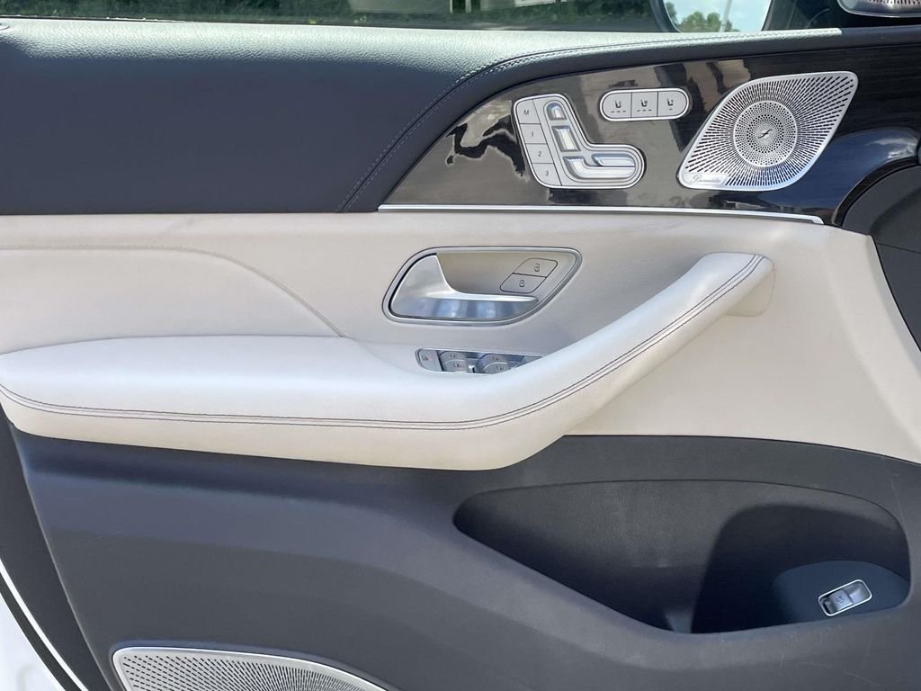 Used 2020 White Mercedes-Benz GLE 580 image 17