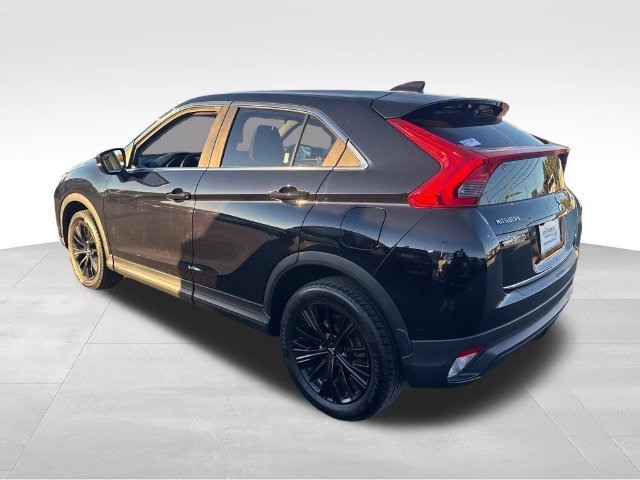Used 2018 Black Mitsubishi LE image 3