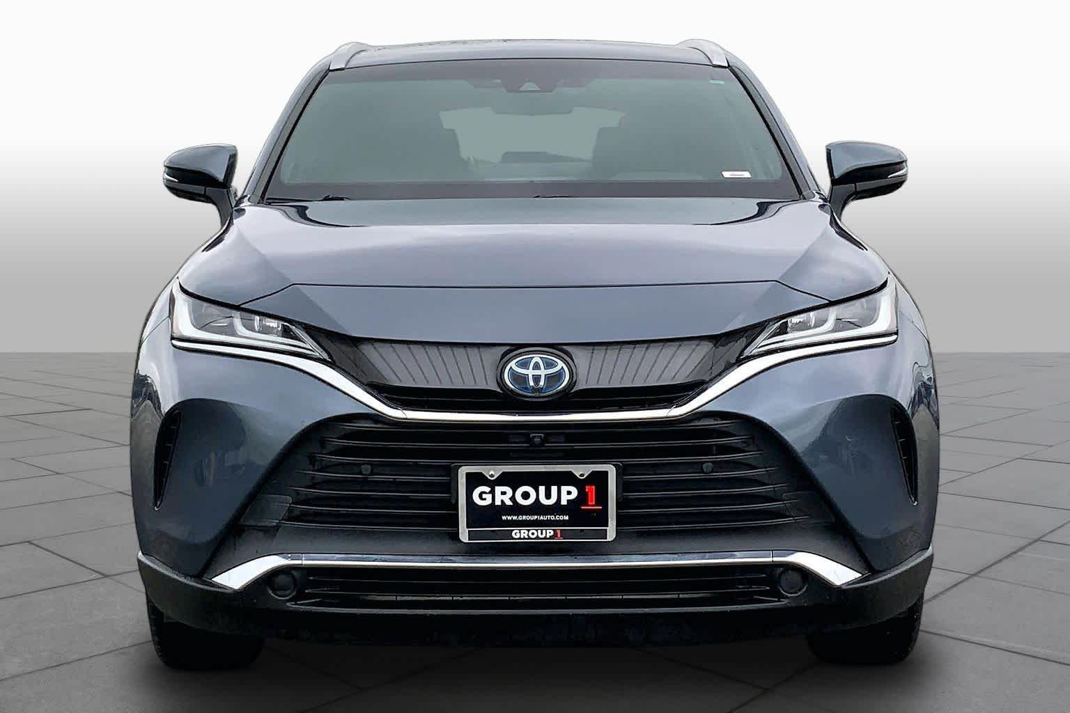Used 2021 Coastal Gray Metallic Toyota Limited image 4
