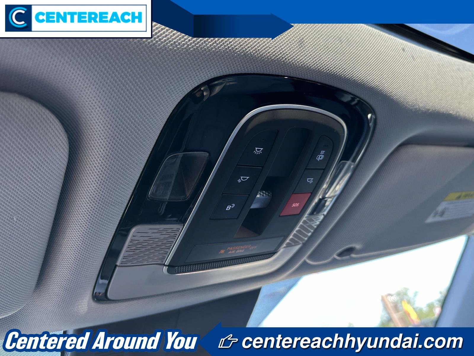 Used 2023 Silver Hyundai SEL image 33