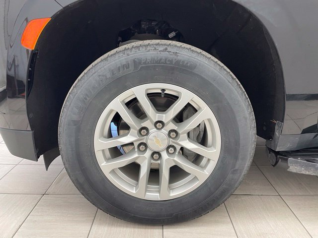 Certified Used 2023 BLACK Chevrolet LT image 5