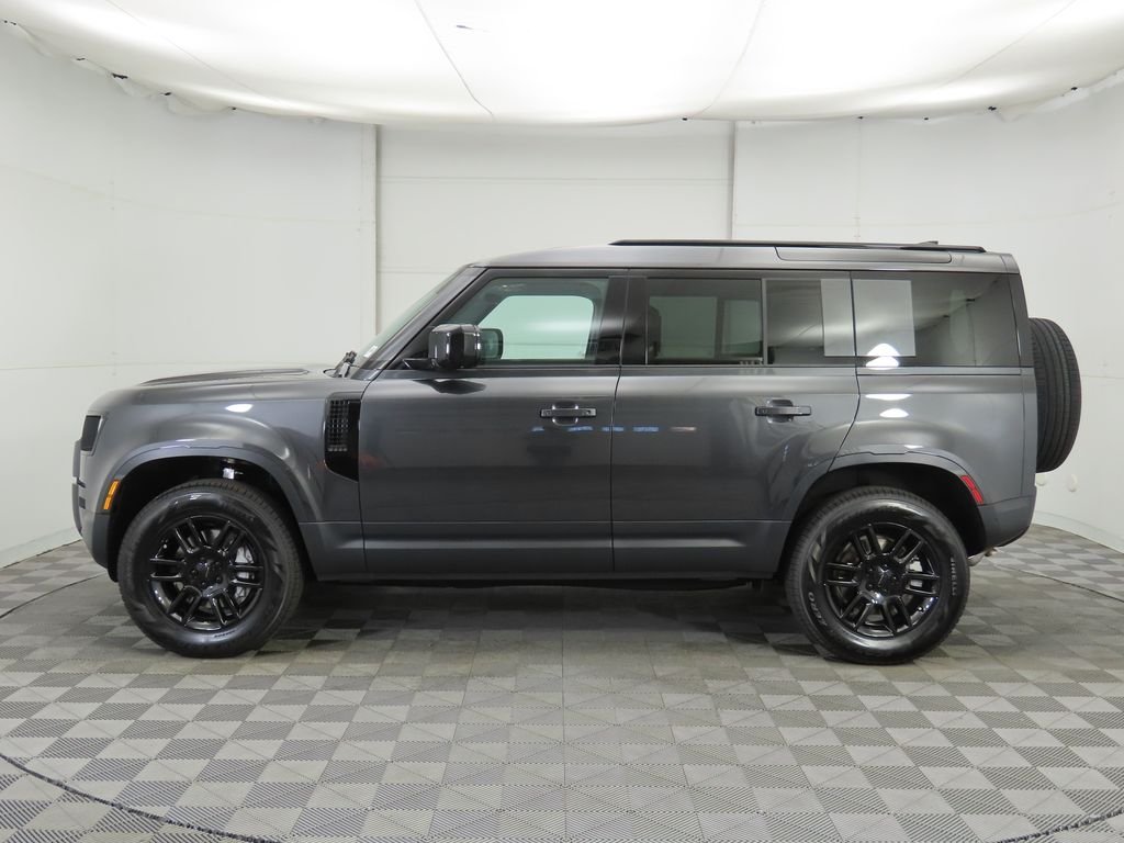 Used 2026 Carpathian Grey Prem Met Land Rover S image 8
