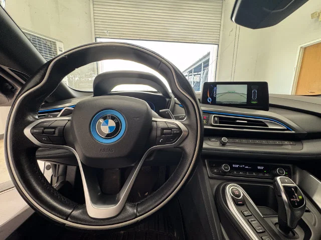 Used 2016 Crystal White Pearl Metallic w/BMW i Frozen Blue BMW Base image 3