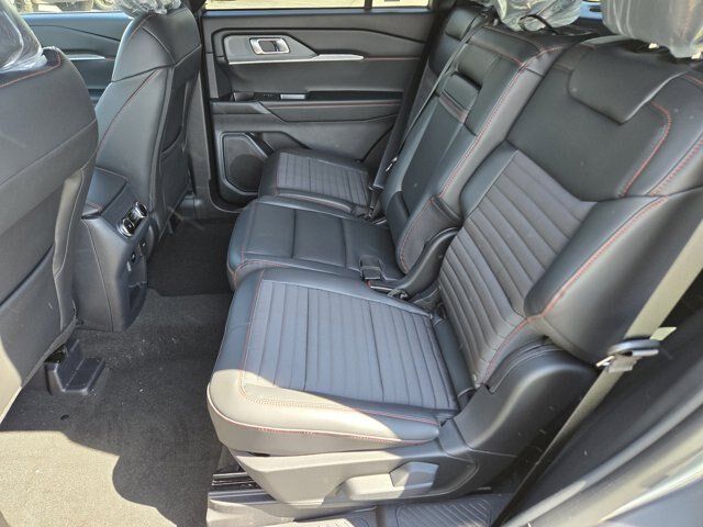 New 2026 Carbonized Gray Metallic Ford ST-Line image 19