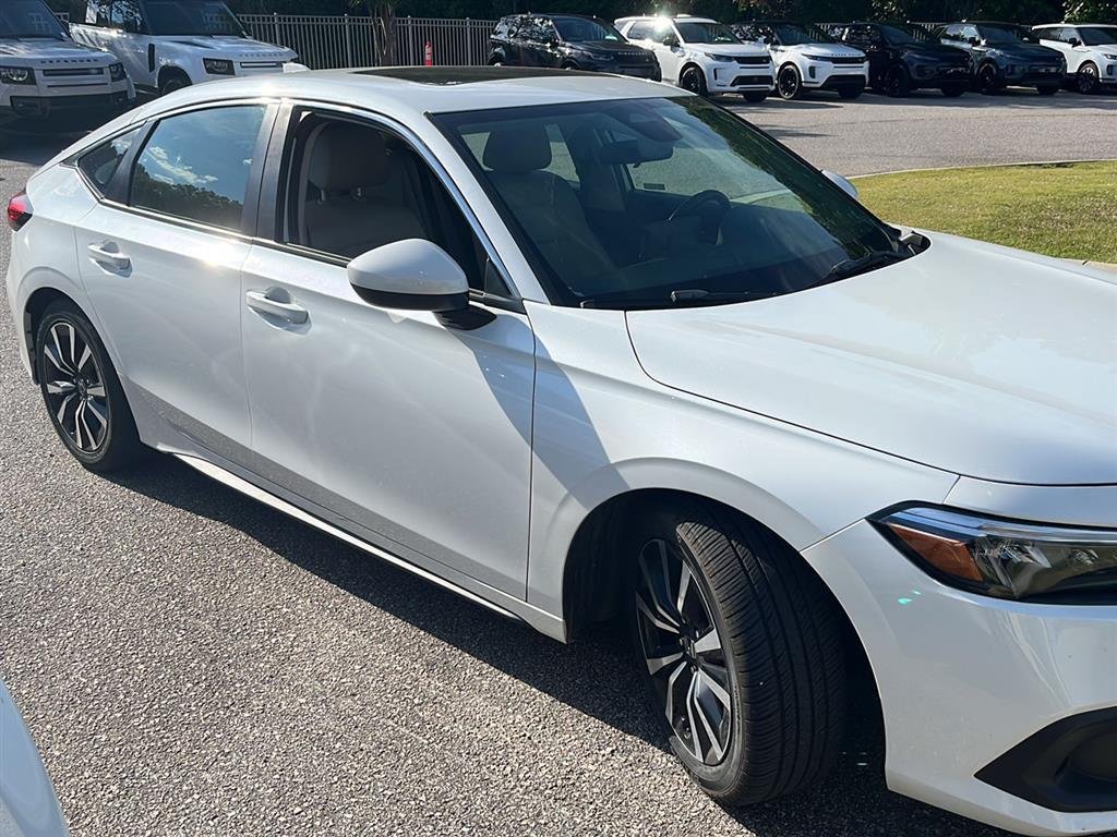 Used 2024 Platinum White Pearl Honda EX-L image 2