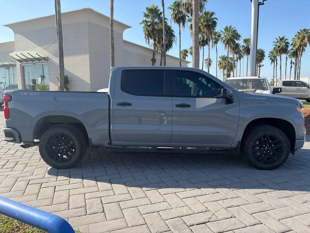 Used 2024 Slate Gray Metallic Chevrolet Custom image 3