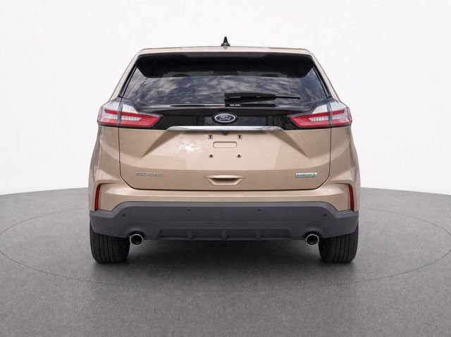 Used 2020 Gold Ford SE image 7