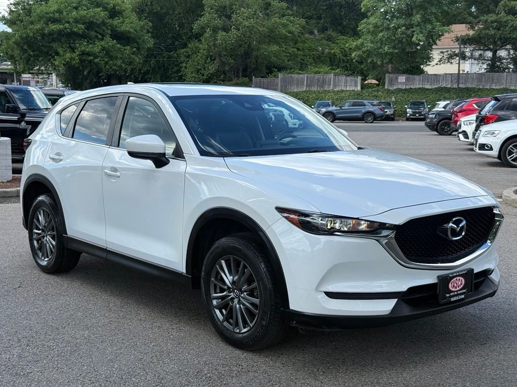 Used 2017 White Mazda Touring image 1