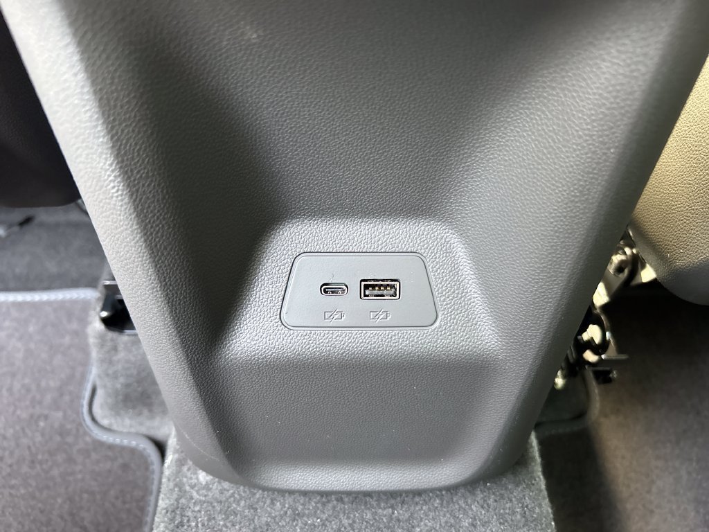 New 2026 Summit White Buick Sport Touring image 38