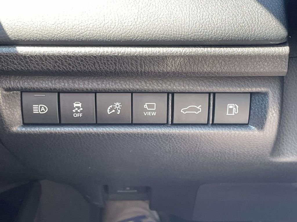 Used 2026  Toyota XSE image 19
