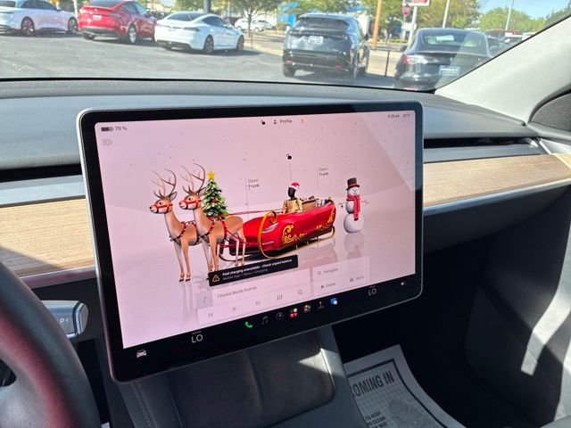 Used 2023  Tesla Long Range image 15