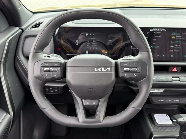 New 2027 Brown Kia X-Line S image 14