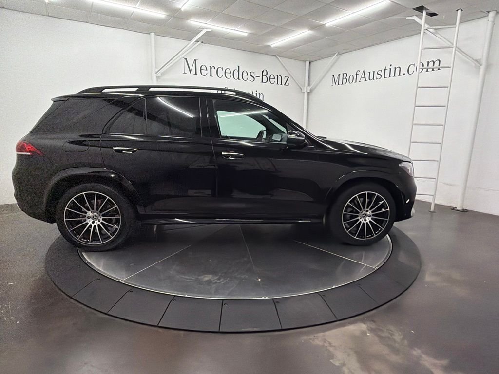 Certified Used 2022 Black Mercedes-Benz GLE 450 image 9
