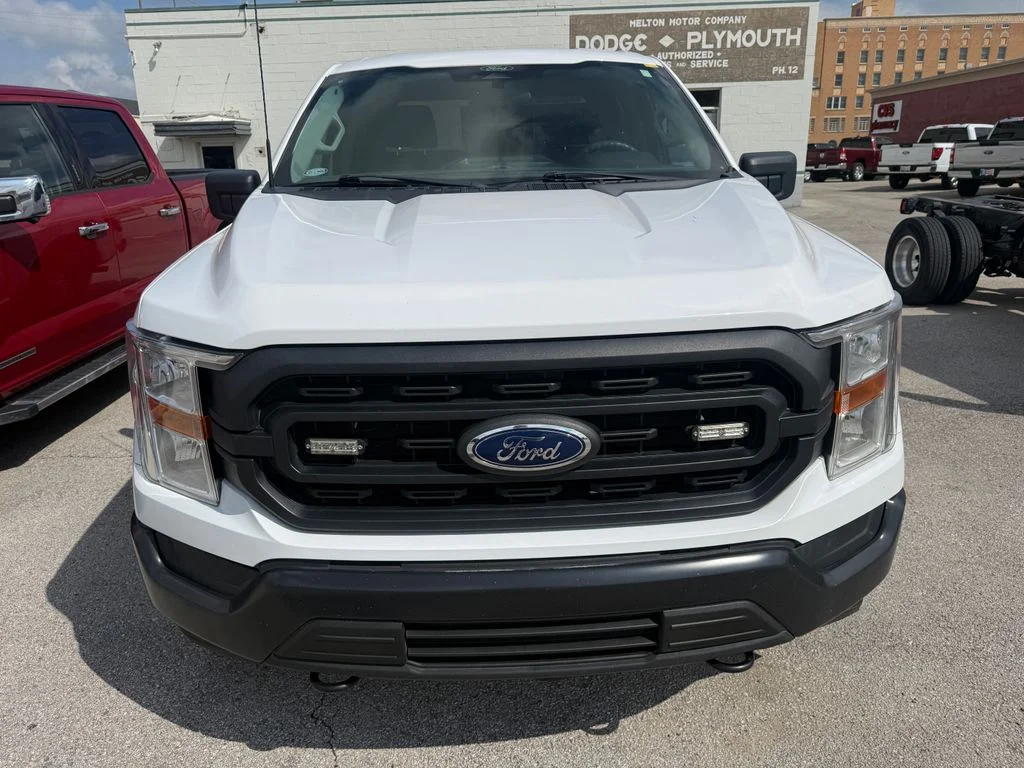 Used 2022 White Ford XL image 21