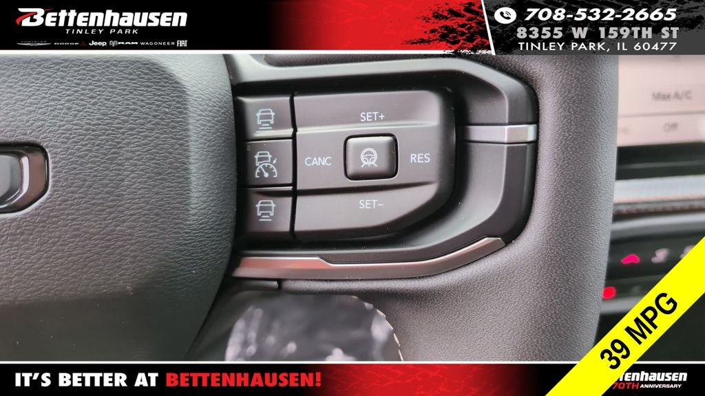 New 2026 Red Hot Pearl-Coat Exterior Paint Jeep Limited image 18