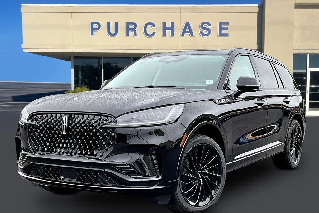 New 2026 Infinite Black Metallic Clearcoat Lincoln Reserve® image 2
