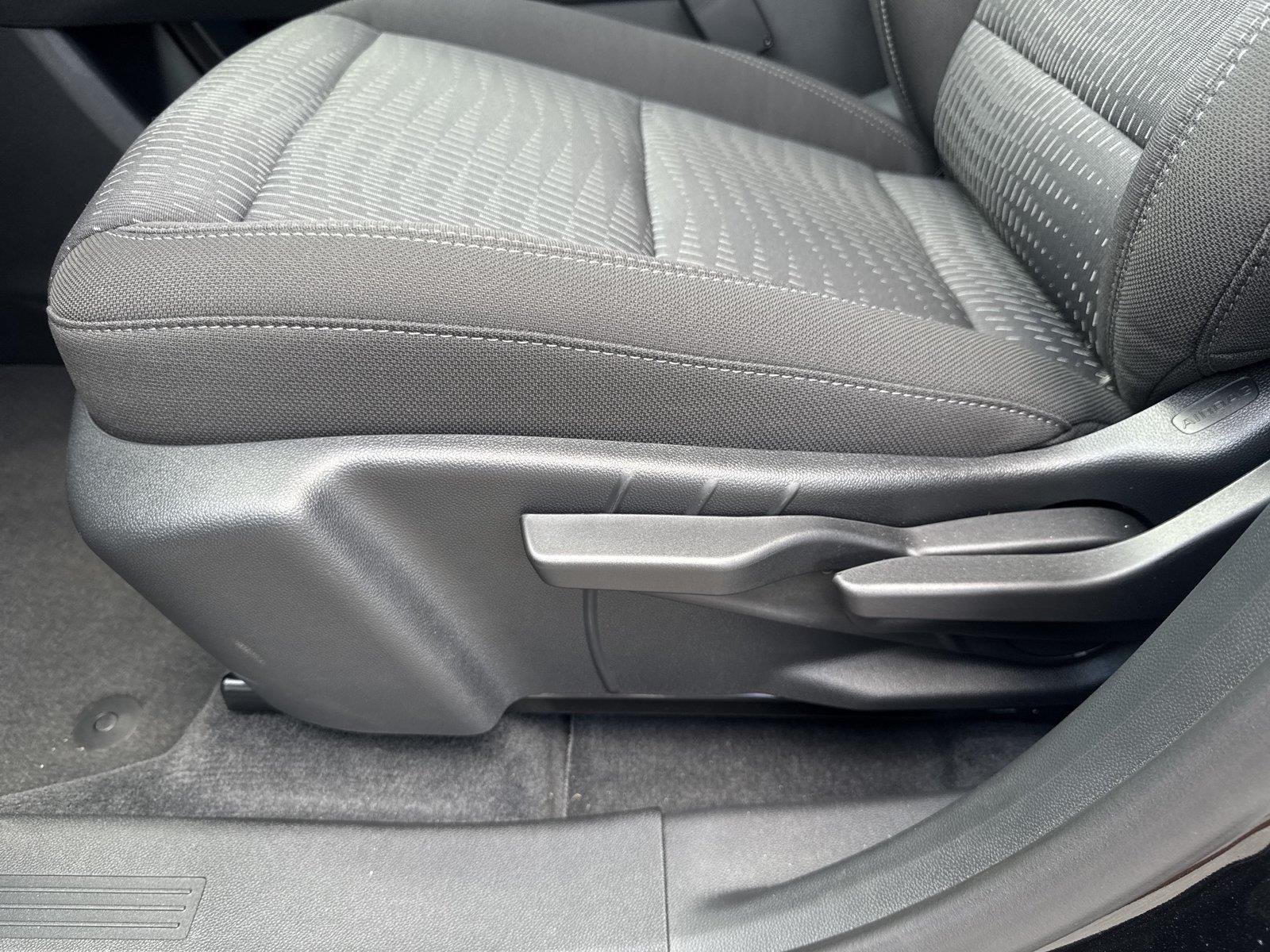 2026 Chevrolet Equinox LT - Photo 12