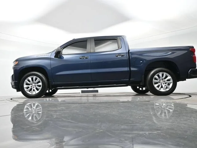 Used 2020 NORTHSKY BLUE METALLIC Chevrolet Custom image 22