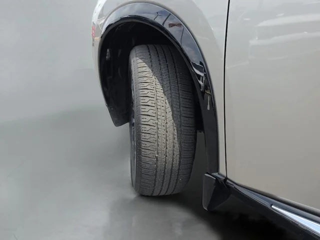 Used 2025 Gold Nissan Platinum image 51