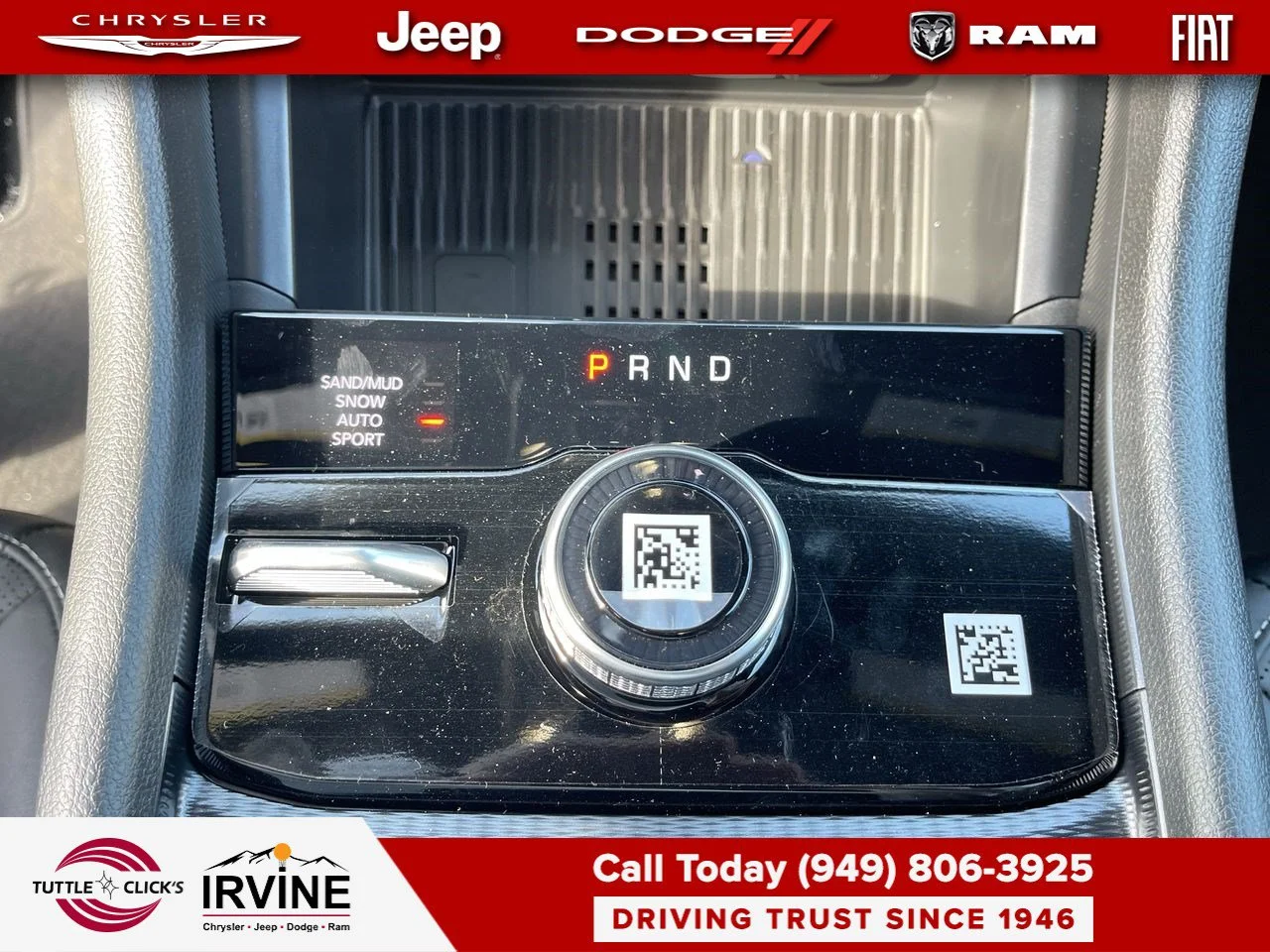 New 2027 High-Gloss Black Paint Jeep Limited Reserve image 25