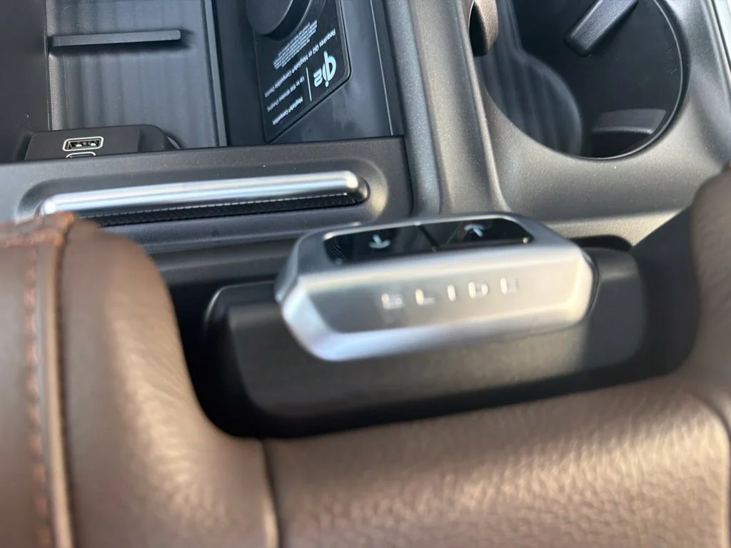 New 2027 Agate Black Metallic Ford MAX King Ranch® image 24