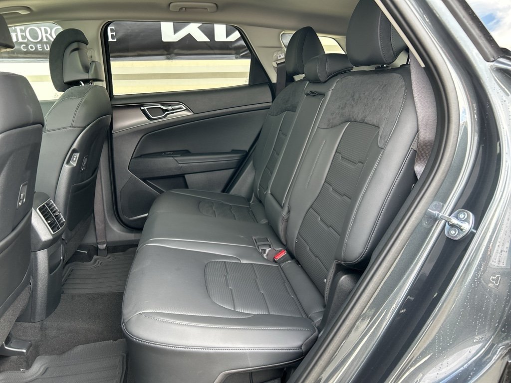 New 2026 Gravity Gray Kia SX Prestige image 12