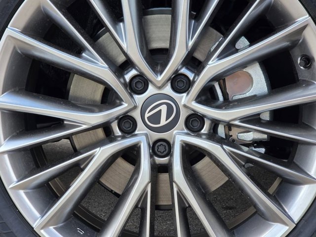 New 2026 Ultra White Lexus PREMIUM image 30