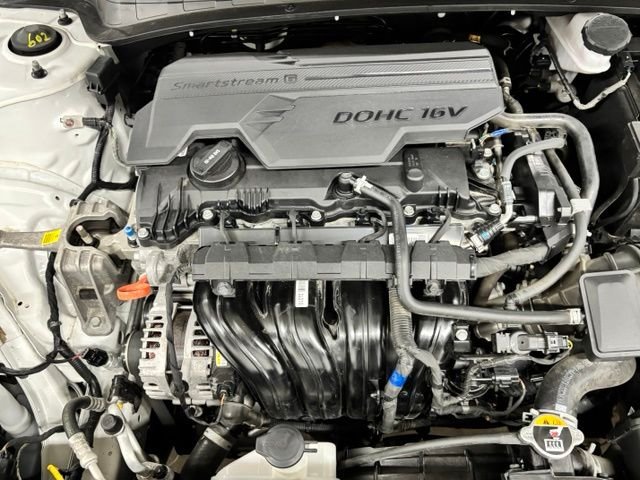 Used 2024 White Hyundai Limited image 24