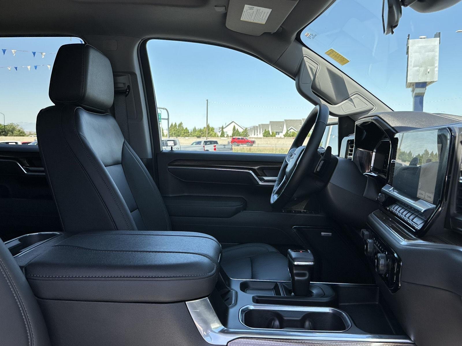 2025 Chevrolet Silverado 1500 LT Trail Boss - Photo 41