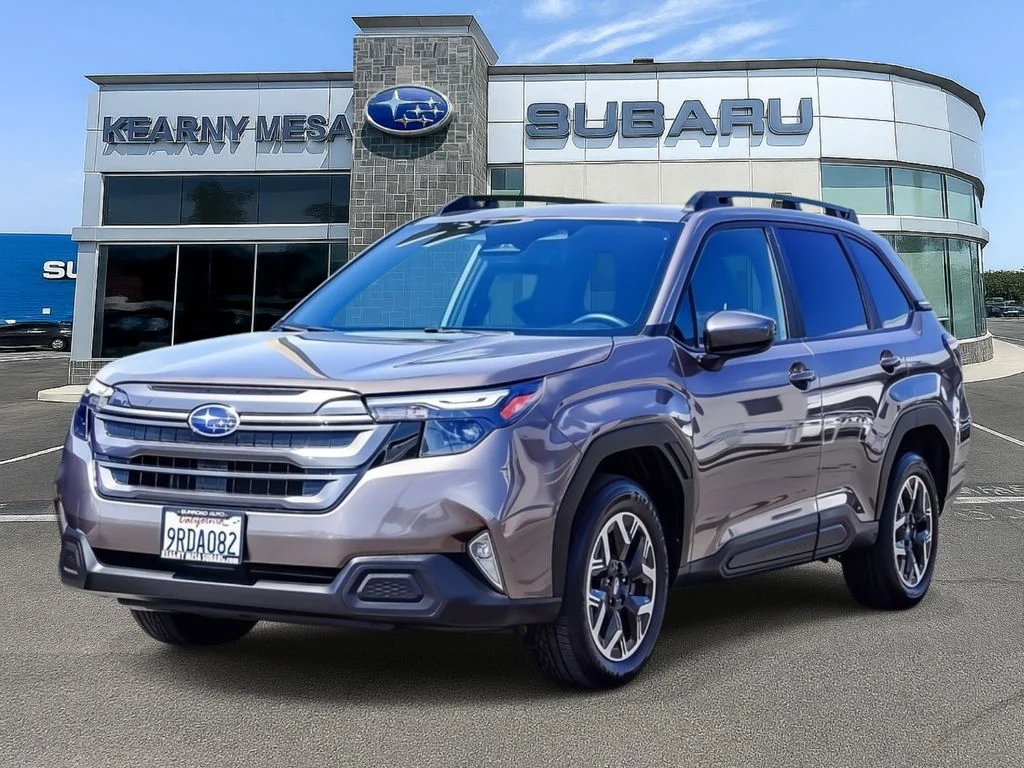 Used 2025 Brown Subaru Premium image 3