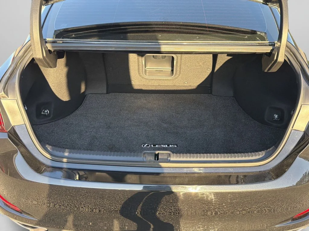 Used 2024 Black Lexus 350 image 25