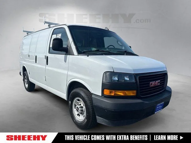 2023 GMC Savana 2500's photo