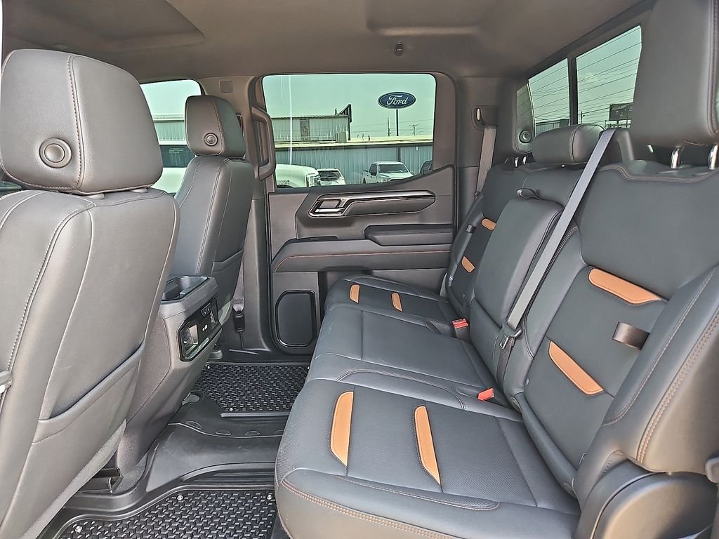Used 2025 Onyx Black GMC AT4 image 16