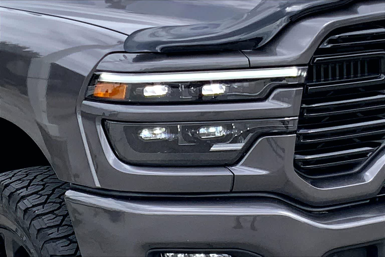 Used 2025 Granite Crystal Metallic Clearcoat Ram Laramie image 24