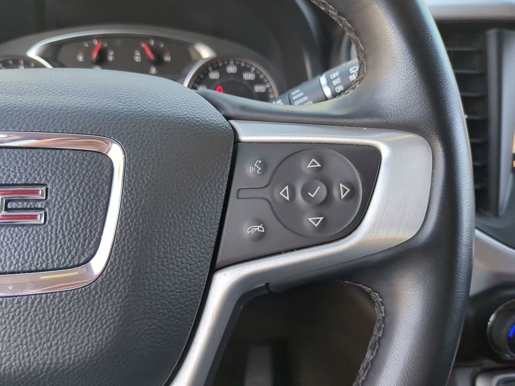 2023 GMC Acadia SLT - Photo 30
