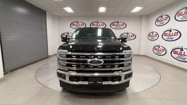 New 2026 Agate Black Metallic Ford Lariat image 3