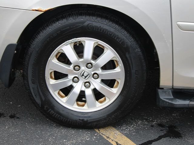 Used 2008 Silver Pearl Metallic Honda EX-L image 8