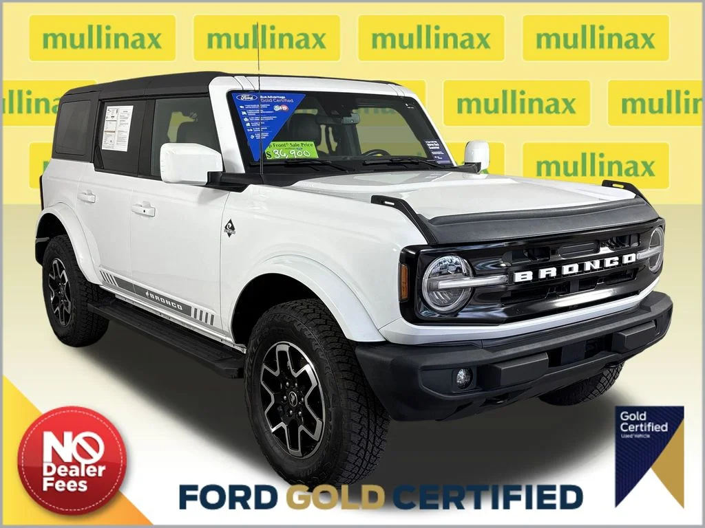 2023 Ford Bronco Outer Banks 4x4's photo