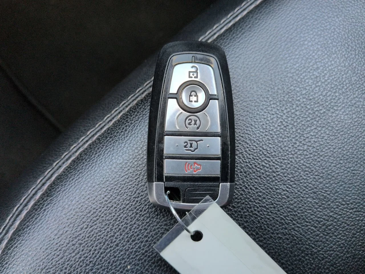 Used 2024 Gray Metallic Ford Limited image 35