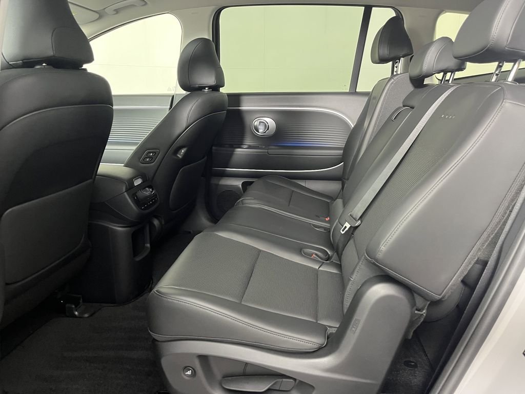 2026 Hyundai IONIQ 9 SEL - Photo 11