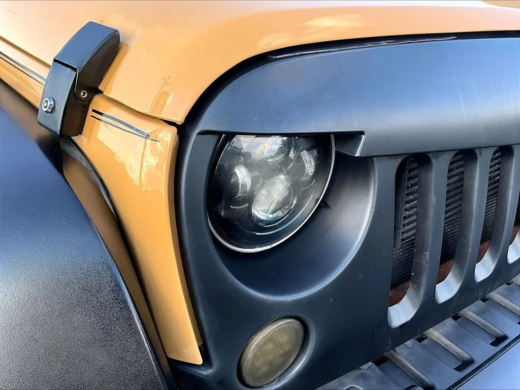 Used 2014 Beige Jeep Unlimited Sport image 26