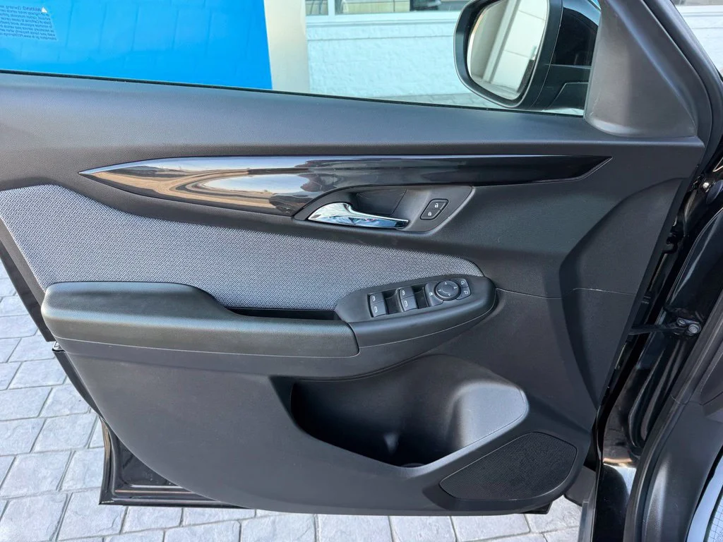 Used 2026 Mosaic Black Metallic Chevrolet LT image 29