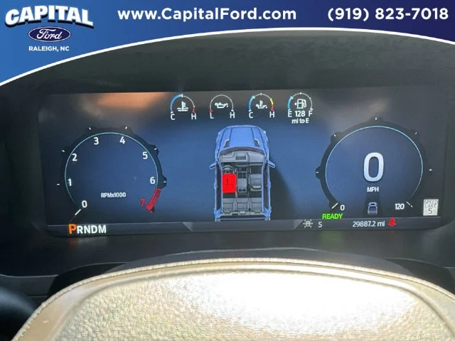 Used 2024 Silver Ford XLT image 25