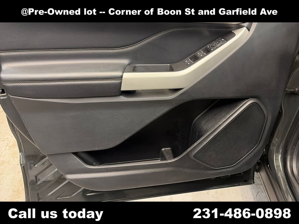 Used 2022 Green Ford XLT image 15