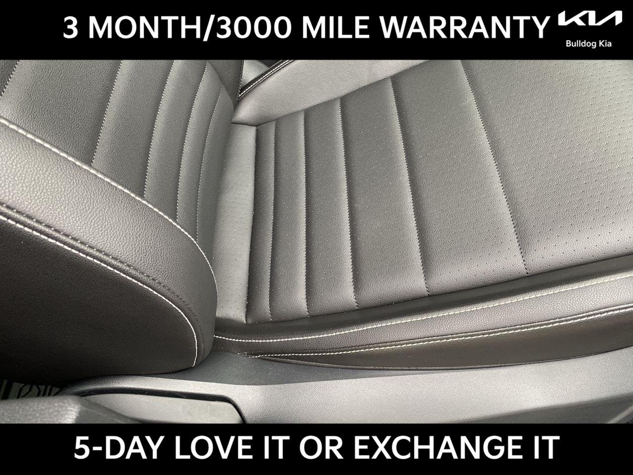 Used 2022 Platinum Gray Metallic Volkswagen SE image 15