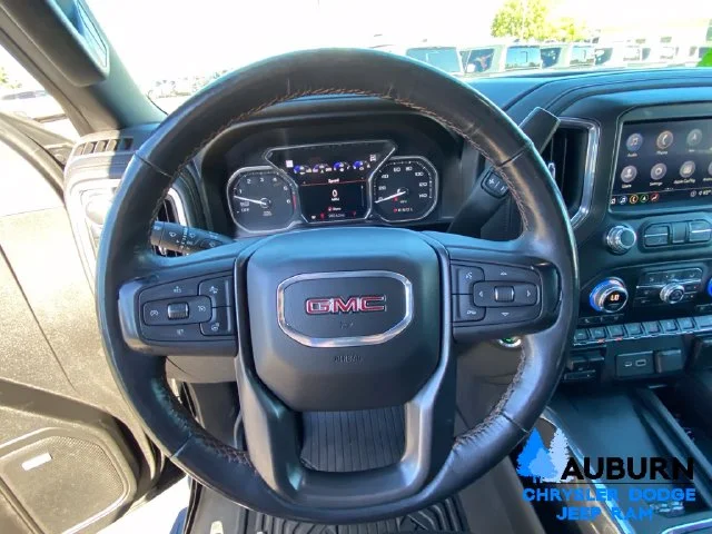 Used 2020 Black GMC AT4 image 39