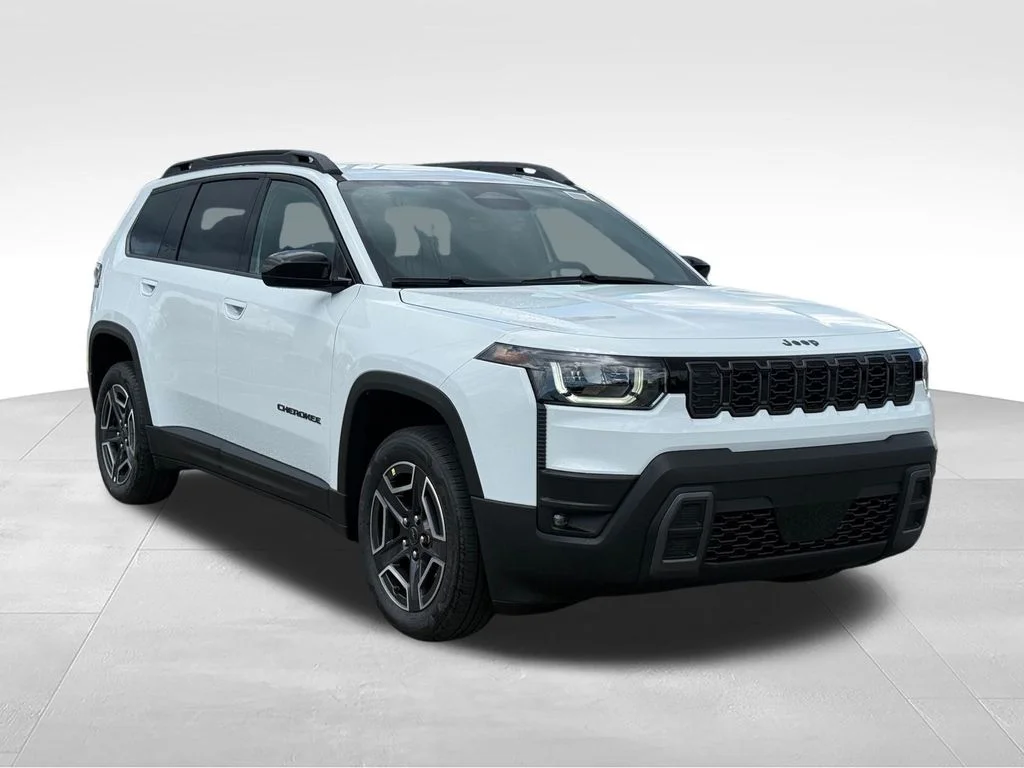 New 2026 Bright White Clear-Coat Exterior Paint Jeep Laredo image 29